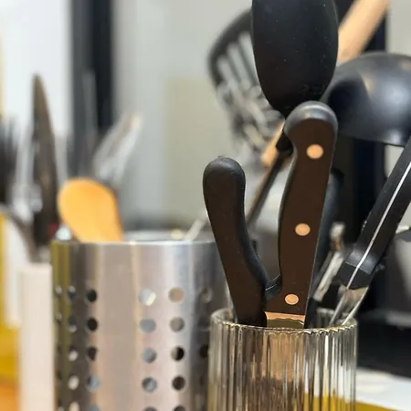 Charming Heart Of Historic Le Marais Apartment