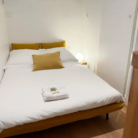 Charming Heart Of Historic Le Marais