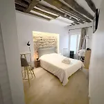Apartament Charming Heart Of Historic Le Marais
